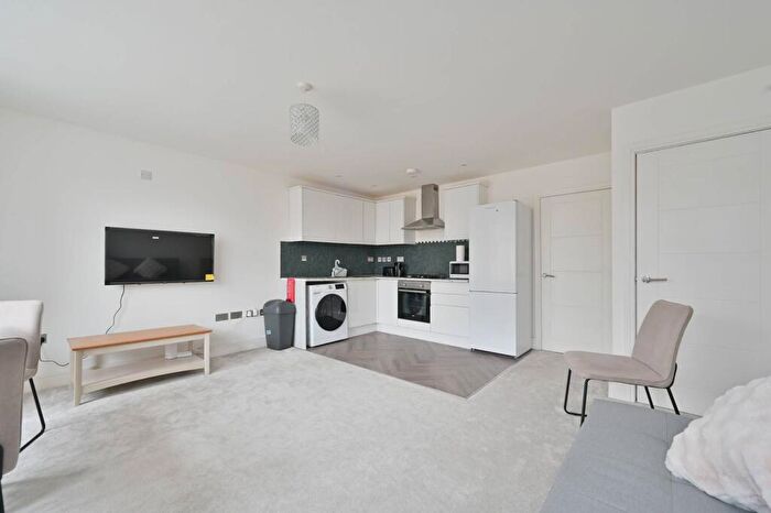2 Bedroom Flat To Rent In Salisbury Road, Harrow, HA1