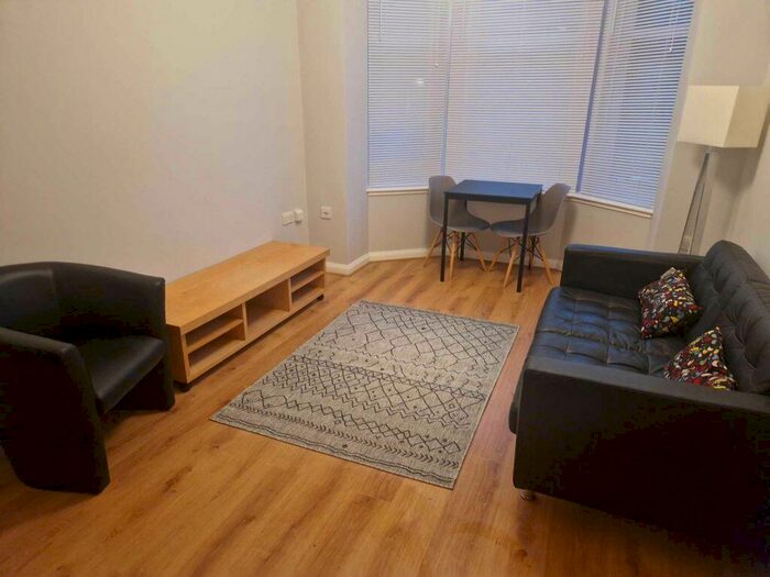 1 Bedroom Flat To Rent In Green Law Road, Glasgow, G14