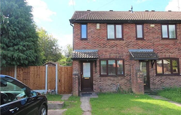 3 Bedroom Semi-Detached House To Rent In Lace Street, Dunkirk, Nottingham, NG7