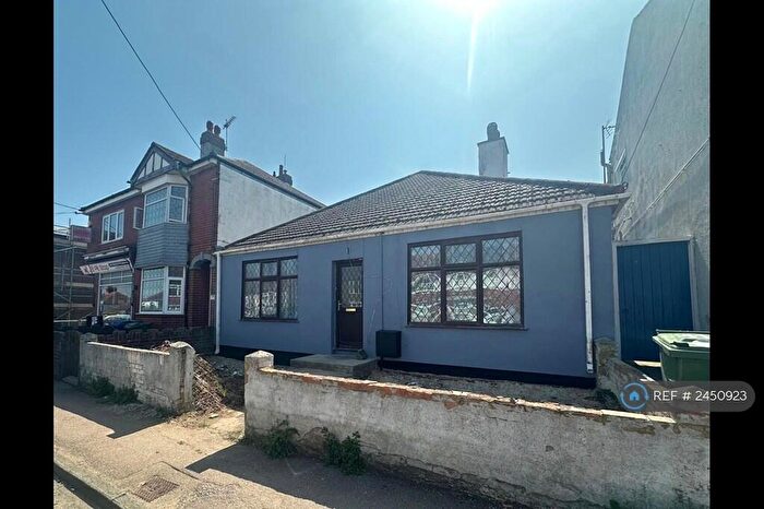 2 Bedroom Bungalow To Rent In Minster Road, Minster On Sea, Sheerness, ME12