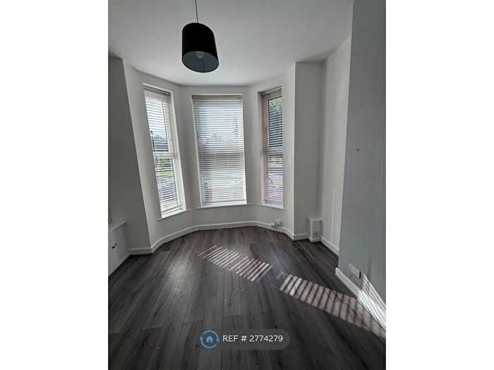 1 Bedroom Flat To Rent In Stanley Road, Bootle, L20