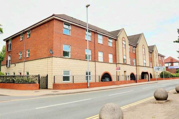 1 Bedroom Flat To Rent In Park Road, Cannock, WS11