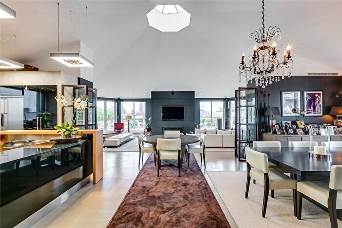 4 Bedroom Flat For Sale In Coleridge Gardens, King's Chelsea, SW10
