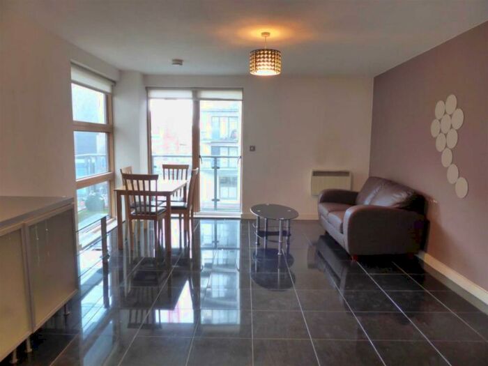 2 Bedroom Flat To Rent In Barton Place, Hornbeam Way, Green Quarter, M4