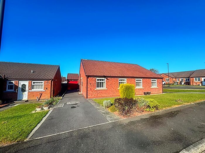 2 Bedroom Semi-Detached Bungalow For Sale In Burlington Court, Hadrian Park, Wallsend, NE28