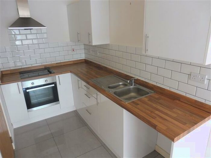 2 Bedroom Apartment To Rent In Oxford Street, Kidderminster, DY10