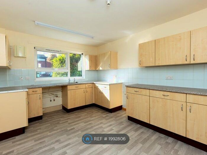 3 Bedroom Terraced House To Rent In Blakemore, Telford, TF3