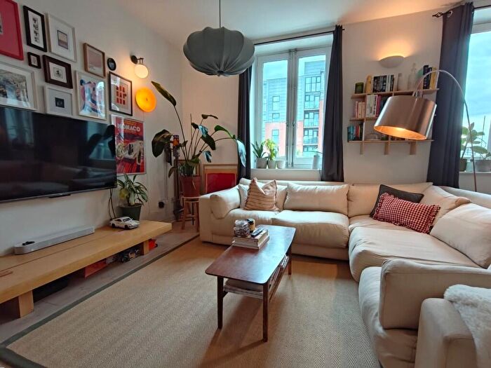 1 Bedroom Apartment To Rent In Wilton Place, Manchester, Greater Manchester, M3