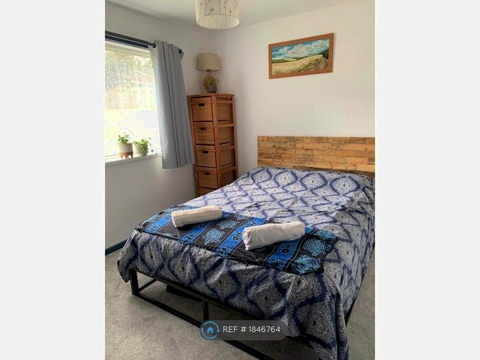 2 Bedroom Bungalow To Rent In Lenwood Country Club, Northam, Bideford, EX39