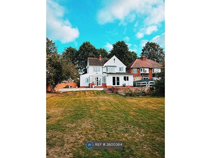 4 Bedroom Semi-Detached House To Rent In Birmingham, Birmingham, B23