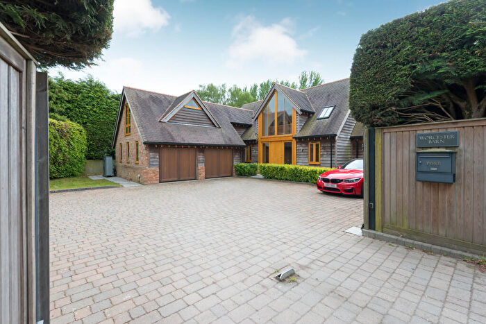 4 Bedroom Detached House For Sale In Worcester Barn, Worcester Lane, Canterbury, CT3