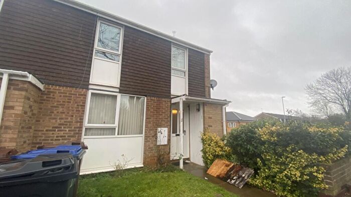 3 Bedroom House To Rent In Preston Court, Northampton, NN3