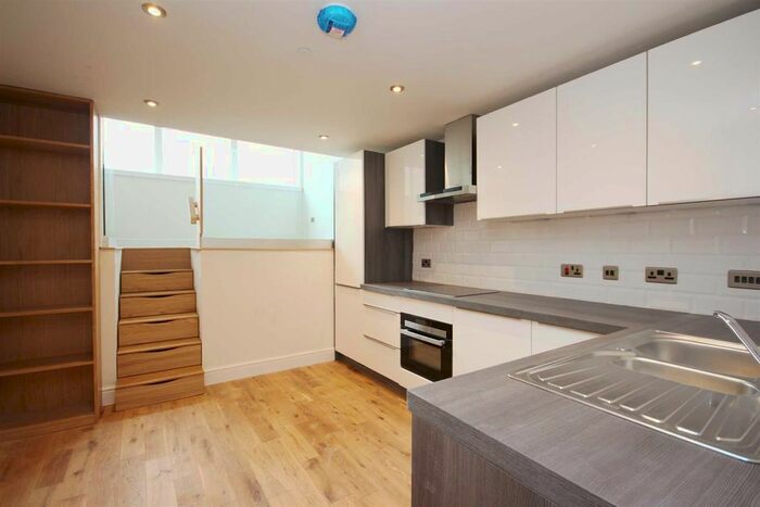 1 Bedroom Flat To Rent In Quant Building, - Church Hill, Walthamstow, E17