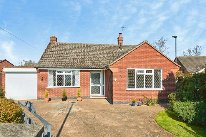 2 Bedroom Bungalow For Sale In Petersham Drive, Alvaston, Derby, Derbyshire, DE24