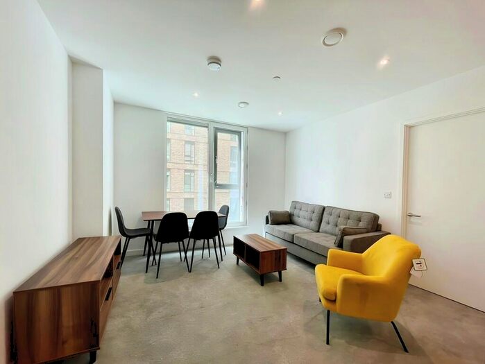 2 Bedroom Apartment To Rent In No. Old Trafford, Manchester, M17