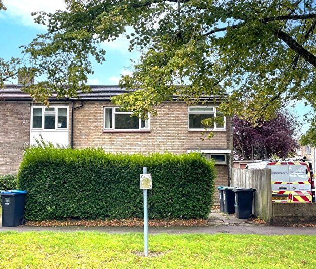 4 Bedroom End Of Terrace House For Sale In Saturn Way, Hemel Hempstead, HP2