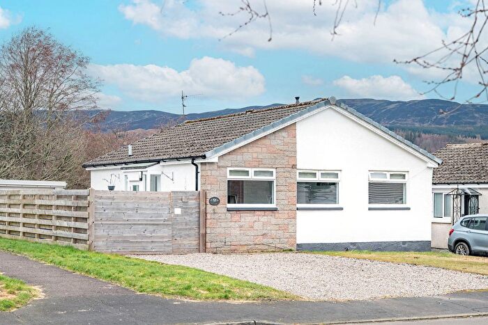 2 Bedroom Detached Bungalow For Sale In Strathview Place, Comrie, PH6