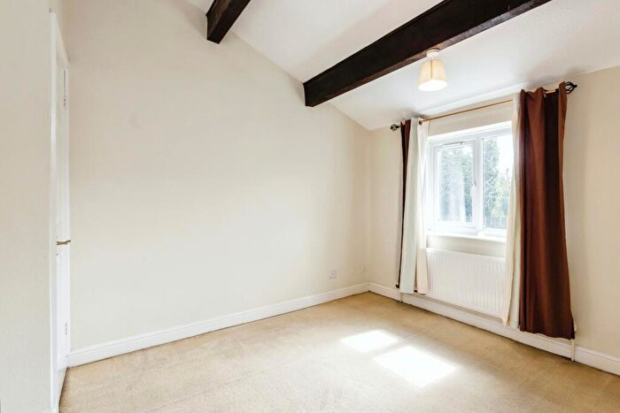 1 Bedroom End Of Terrace House For Sale In Kensington Gardens, Carlton, Nottingham, Nottinghamshire, NG4