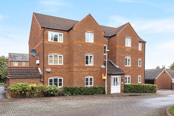 2 Bedroom Flat For Sale In Sherwood Place, Headington, OX3