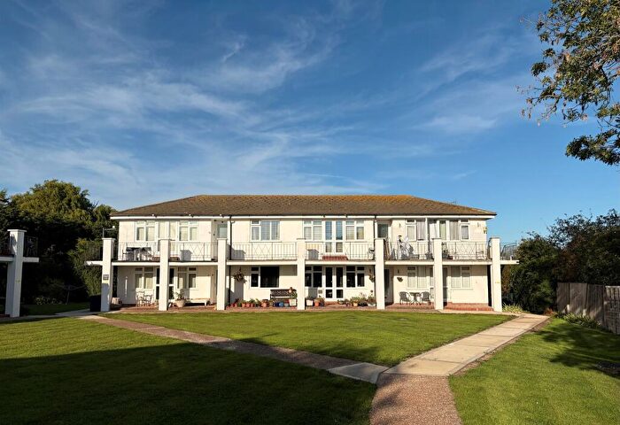 1 Bedroom Flat For Sale In Farmlands Close, Polegate, BN26