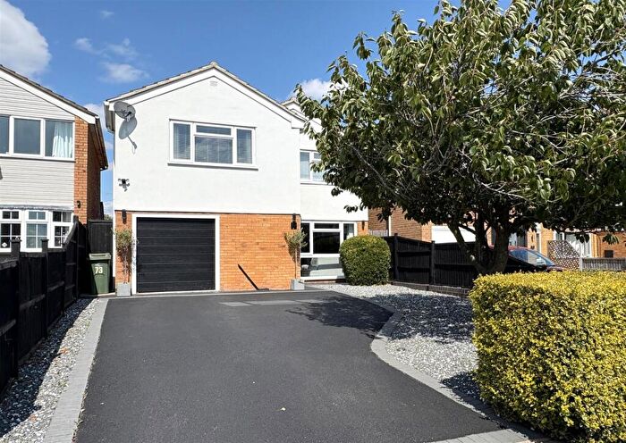 4 Bedroom Detached House For Sale In Rosebank Road, Countesthorpe, LE8