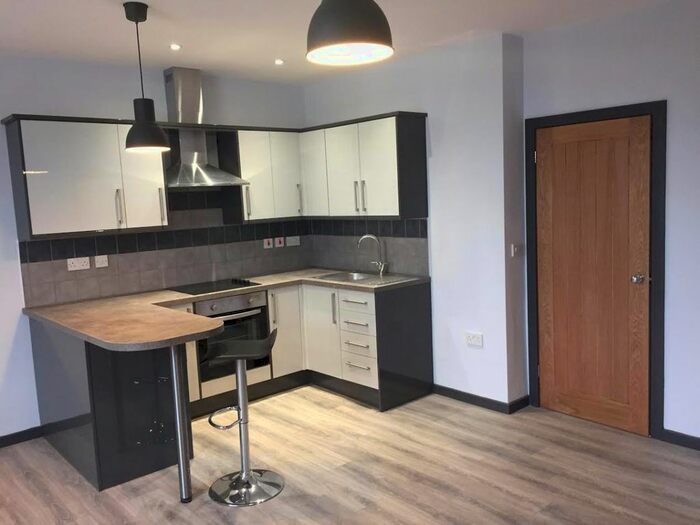 1 Bedroom Flat To Rent In The Countryman Cottages, Flat, Fox Street, ME7