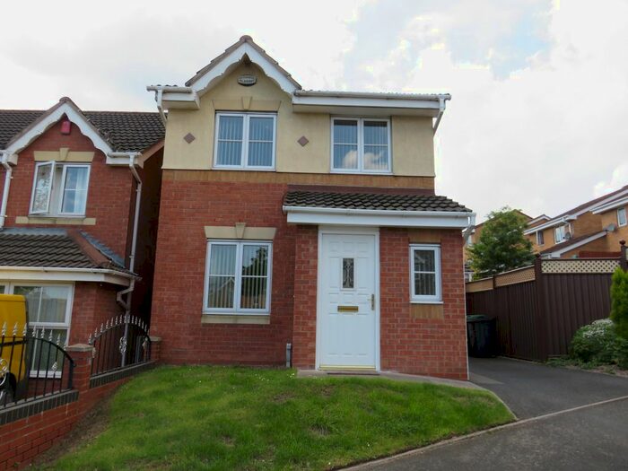 3 Bedroom Detached House To Rent In Regan Drive, Oldbury, B69