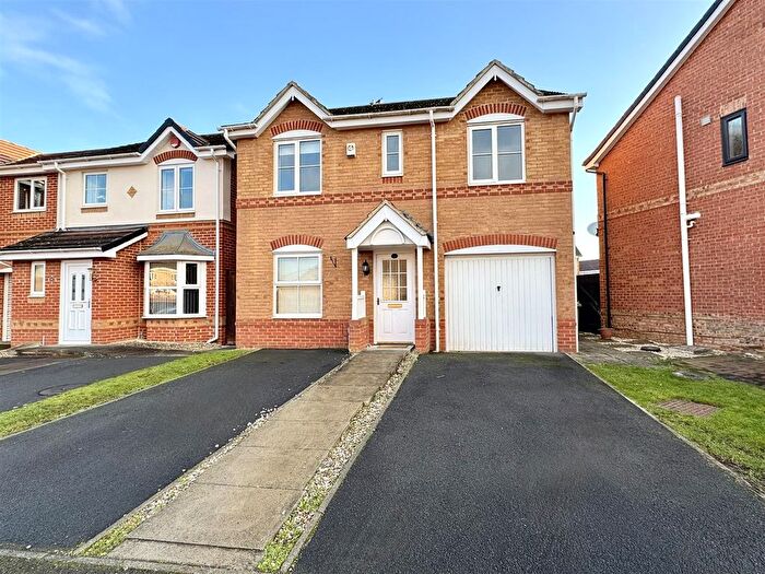 4 Bedroom Detached House To Rent In Brough Field Close, Ingleby Barwick, Stockton-On-Tees, TS17
