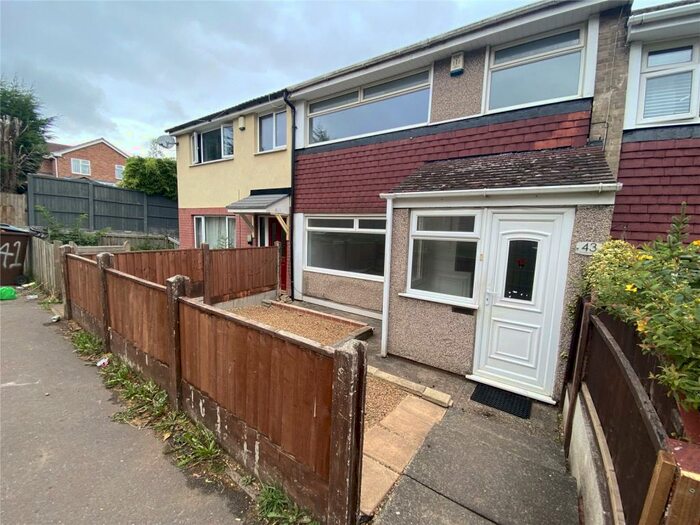 3 Bedroom Terraced House To Rent In Woolsington Close, Nottingham, NG8