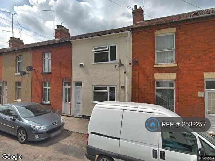 2 Bedroom Terraced House To Rent In Greenwood Road, Northampton, NN5