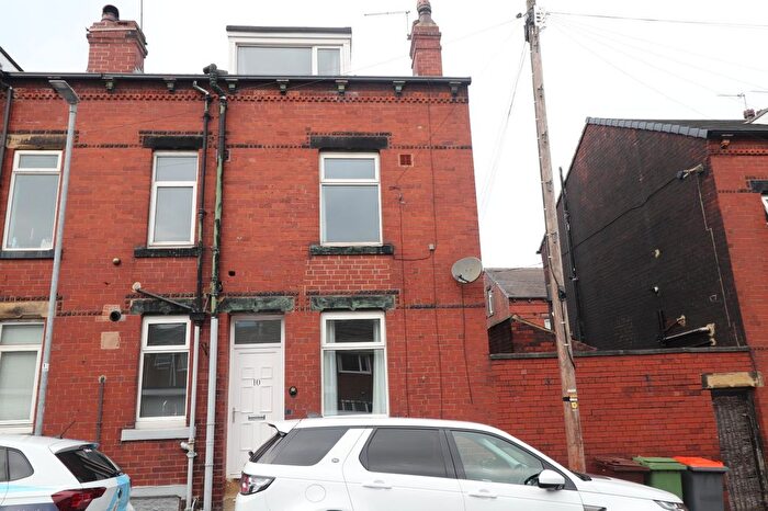 2 Bedroom End Terrace House To Rent In Oban Street, Leeds, West Yorkshire, LS12