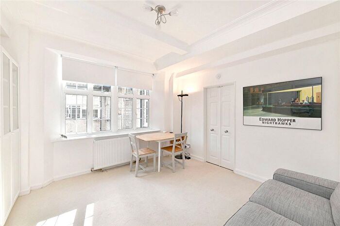 1 Bedroom Flat To Rent In Sussex Court, Spring Street, W2
