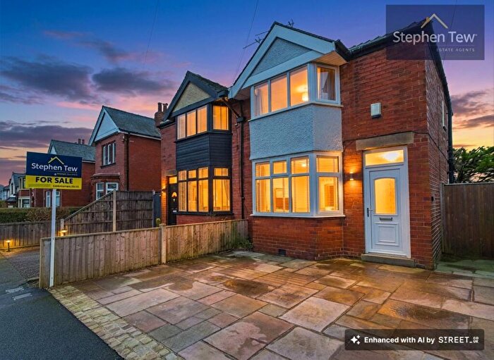 2 Bedroom Semi Detached House For Sale In Whitemoss Avenue, Blackpool, FY3