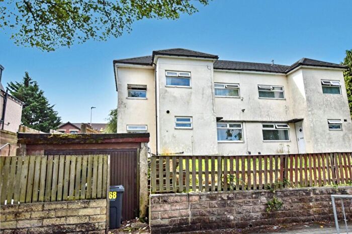 3 Bedroom Semi Detached House For Sale In Fenby Avenue, Bradford, West Yorkshire, BD4