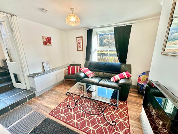 2 Bedroom Semi-Detached House For Sale In Dolwyddelan, LL25