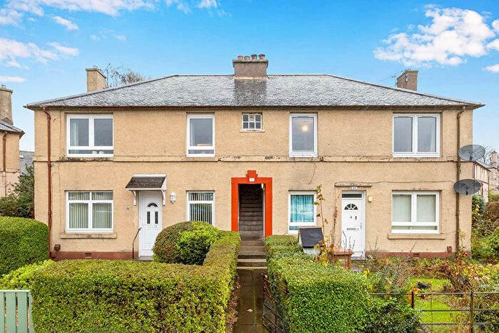2 Bedroom Flat For Sale In (Flat ) Woodhall Drive, Juniper Green, Edinburgh, EH14