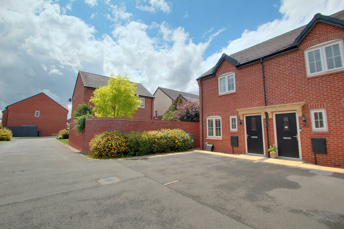 2 Bedroom Semi-Detached House To Rent In Irons Close, Mountsorrel, LE12