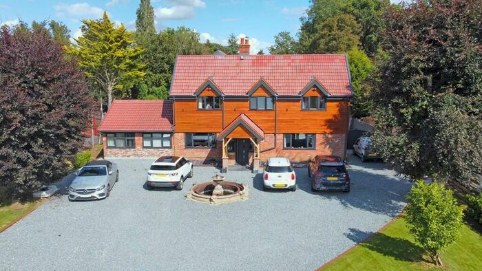 5 Bedroom Detached House For Sale In Winfarthing, IP22