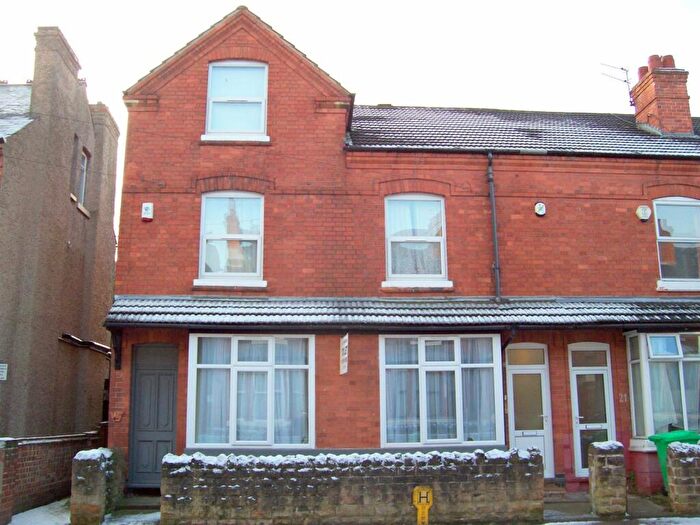 4 Bedroom End Of Terrace House To Rent In **£pppw Excl Bills** Midland Avenue, Lenton, NG7