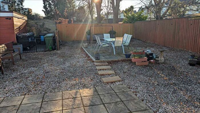 2 Bedroom Flat To Rent In Avonwick Apartments, Aveland Road, Torquay, TQ1