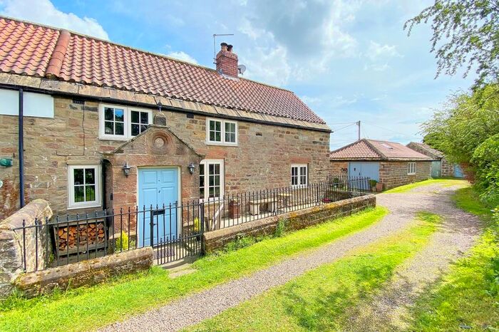 3 Bedroom Cottage For Sale In Plompton Square, Plompton, Knaresborough, HG5