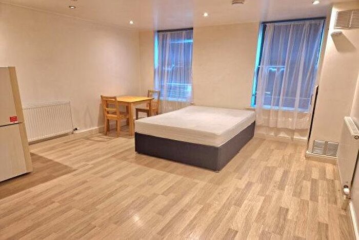 Studio To Rent In John Street, Luton, LU1