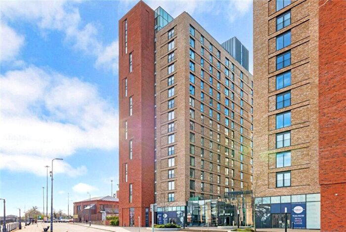 1 Bedroom Apartment For Sale In Wharf End, Trafford Park, Manchester, M17