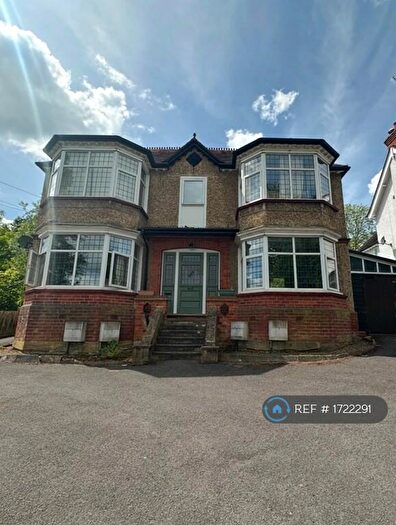 Studio To Rent In Oxford Road, Tilehurst, Reading, RG31