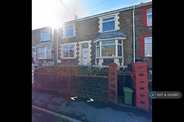 3 Bedroom Terraced House To Rent In Pentwyn Avenue, Mountain Ash, CF45