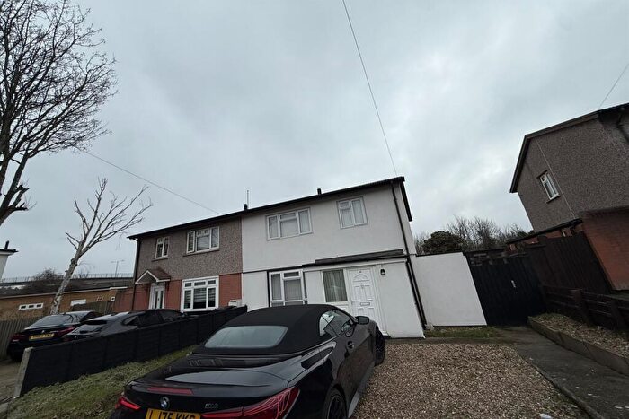 3 Bedroom Semi-Detached House To Rent In Ruskin Grove, DA1