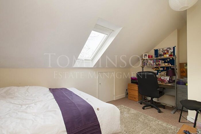 7 Bedroom House To Rent In Douglas Road, Nottingham, NG7