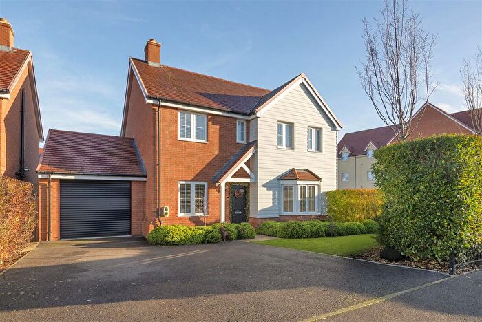 4 Bedroom Detached House For Sale In Dumbrell Drive, Paddock Wood, Tonbridge, TN12