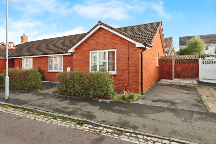 2 Bedroom Bungalow For Sale In Walton Road, Bristol, Avon, BS11