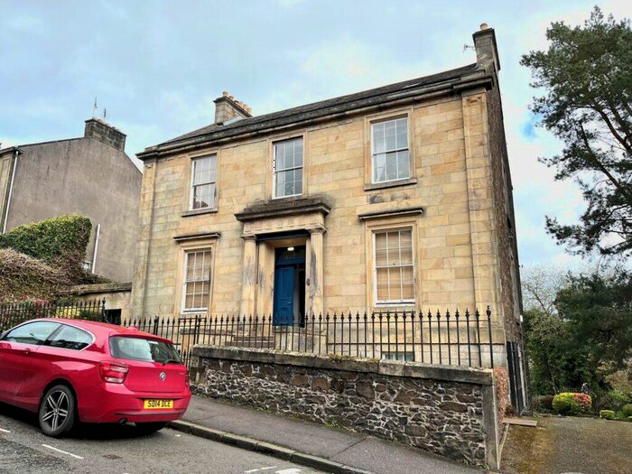 1 Bedroom Flat To Rent In C Irvine Place, FK8